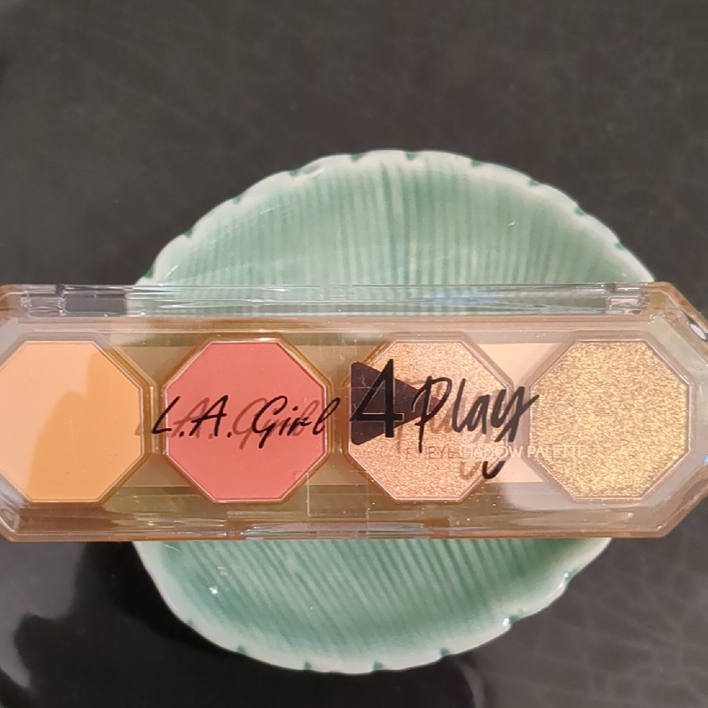 Eyeshadow Palette